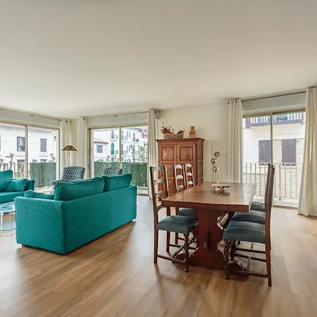 Bel En Plein Centre Et 50 M De La Grande Apartment Saint-Jean-de-Luz