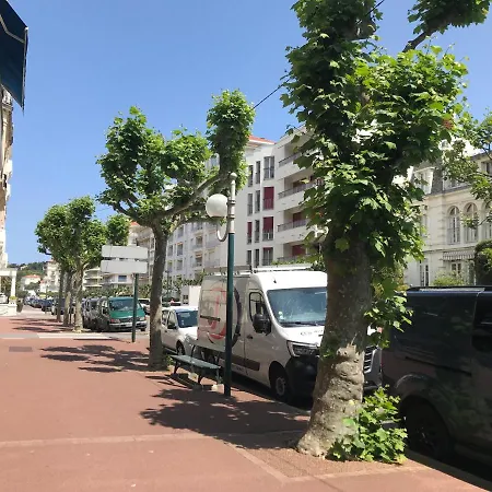 Bel En Plein Centre Et 50 M De La Grande Apartment *